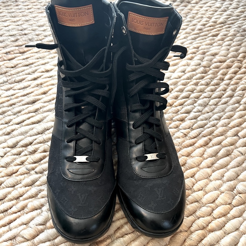 2004 Louis Vuitton Min Lin Monogram Men’s Calfskin Leather & Canvas size 9.5